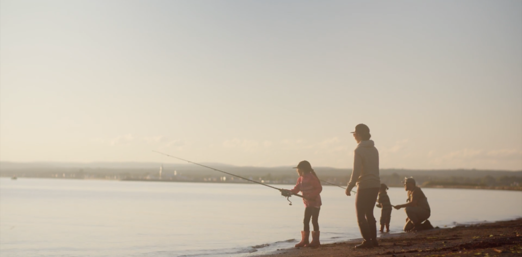 6 bonnes raisons pour apprendre à pêcher à vos enfants